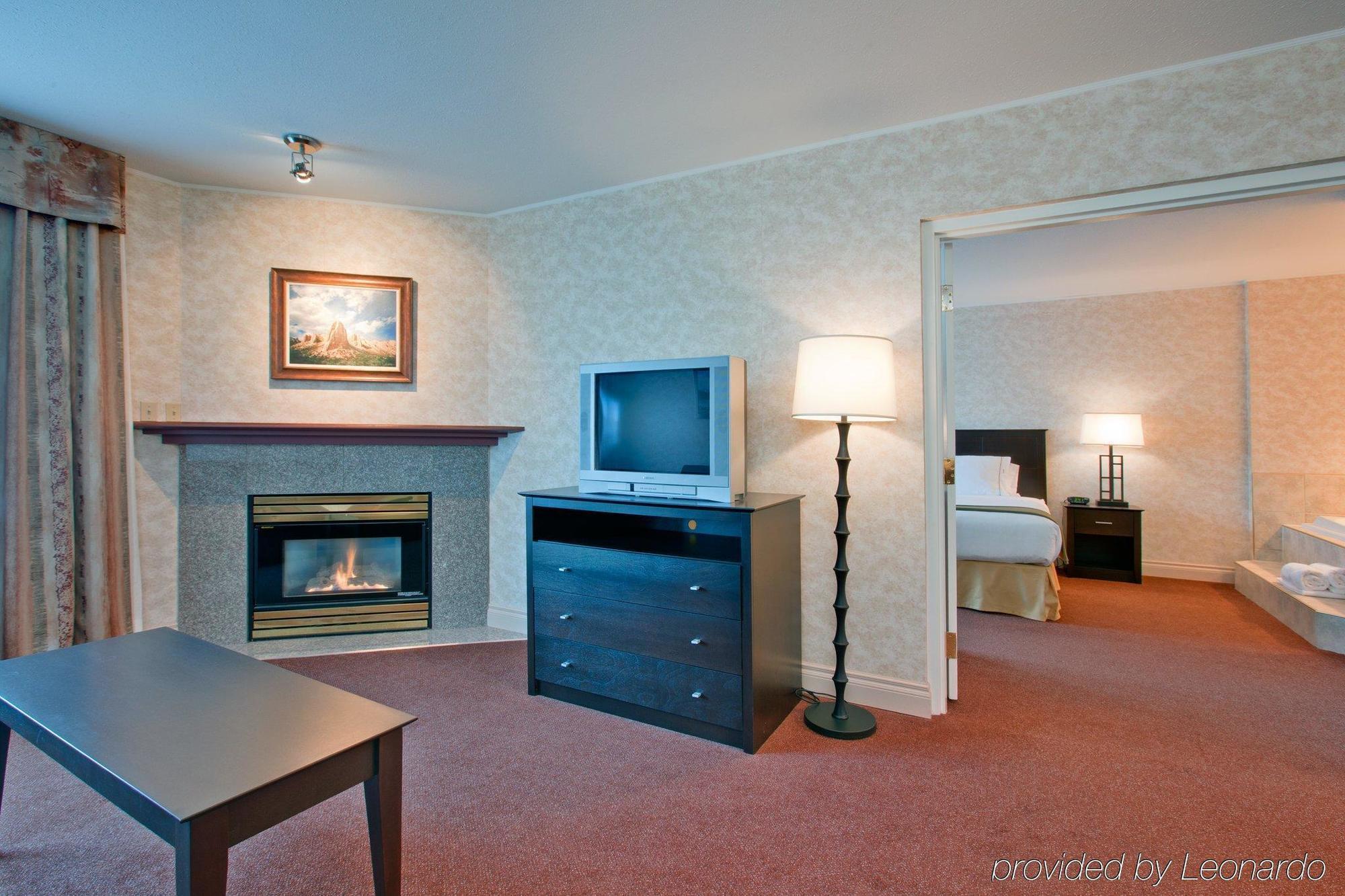 Holiday Inn Express Kamloops, An Ihg Hotel Zimmer foto